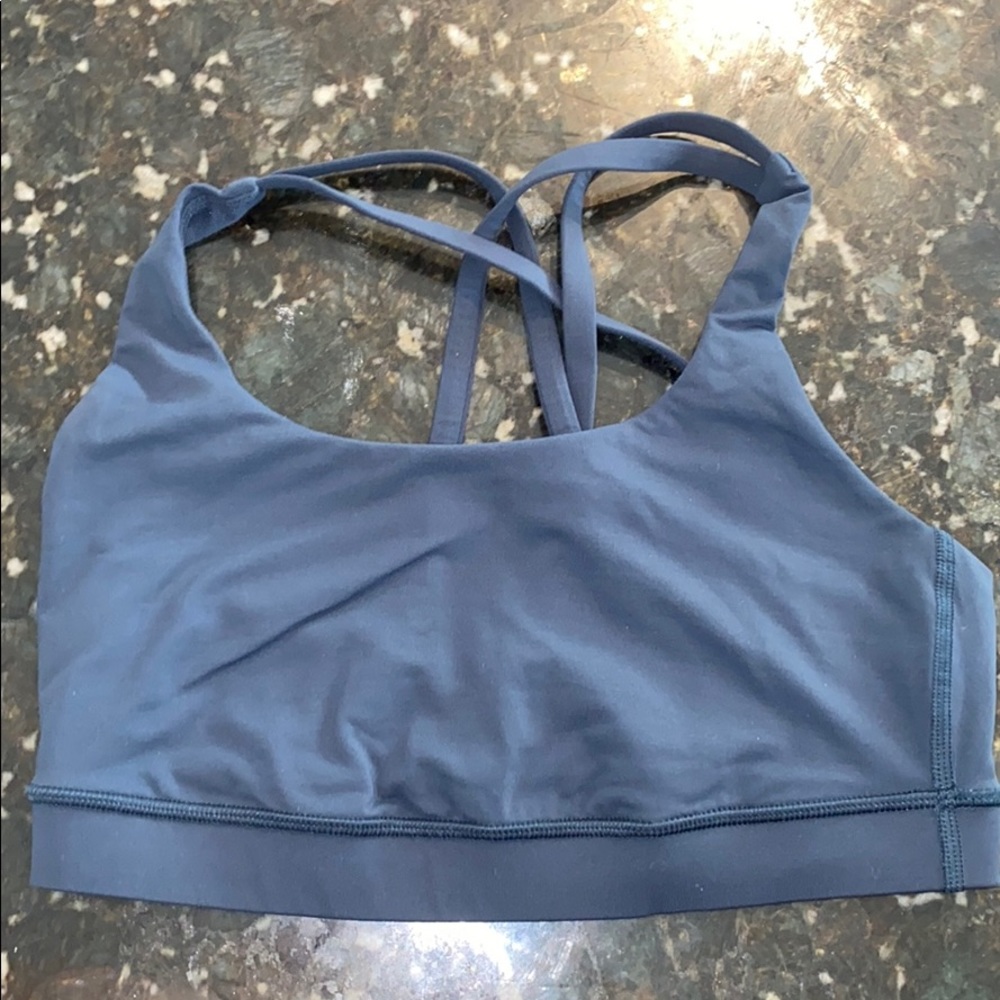Navy blue lululemon energy bra